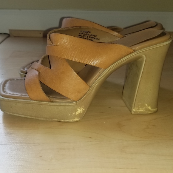 Sz 8 Block Heel Slip on Sandal - Picture 7 of 11